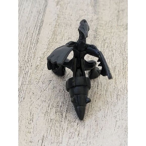 Zekrom miniature Pokemon collectible toy figure - Picture 3 of 4